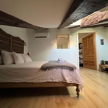 Apartment In Monumental Square Madrid Center Экстерьер фото