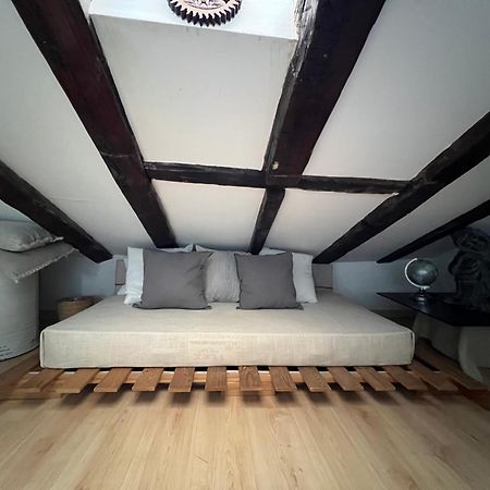 Apartment In Monumental Square Madrid Center Экстерьер фото