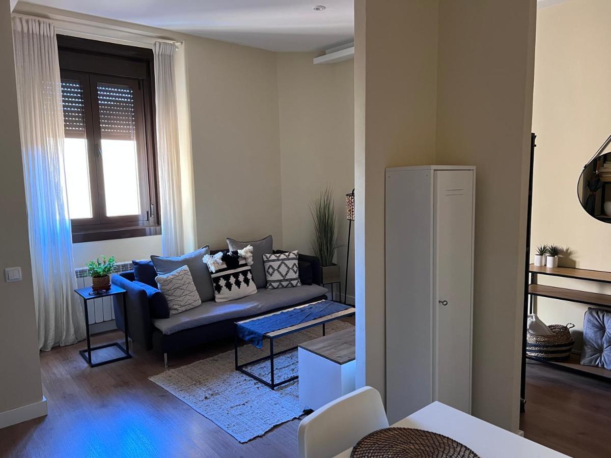 Apartment In Monumental Square Madrid Center Экстерьер фото