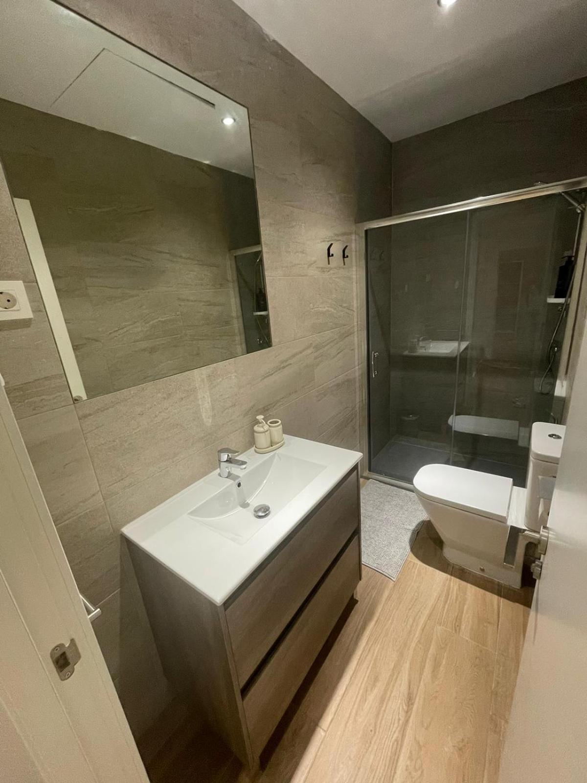 Apartment In Monumental Square Madrid Center Экстерьер фото