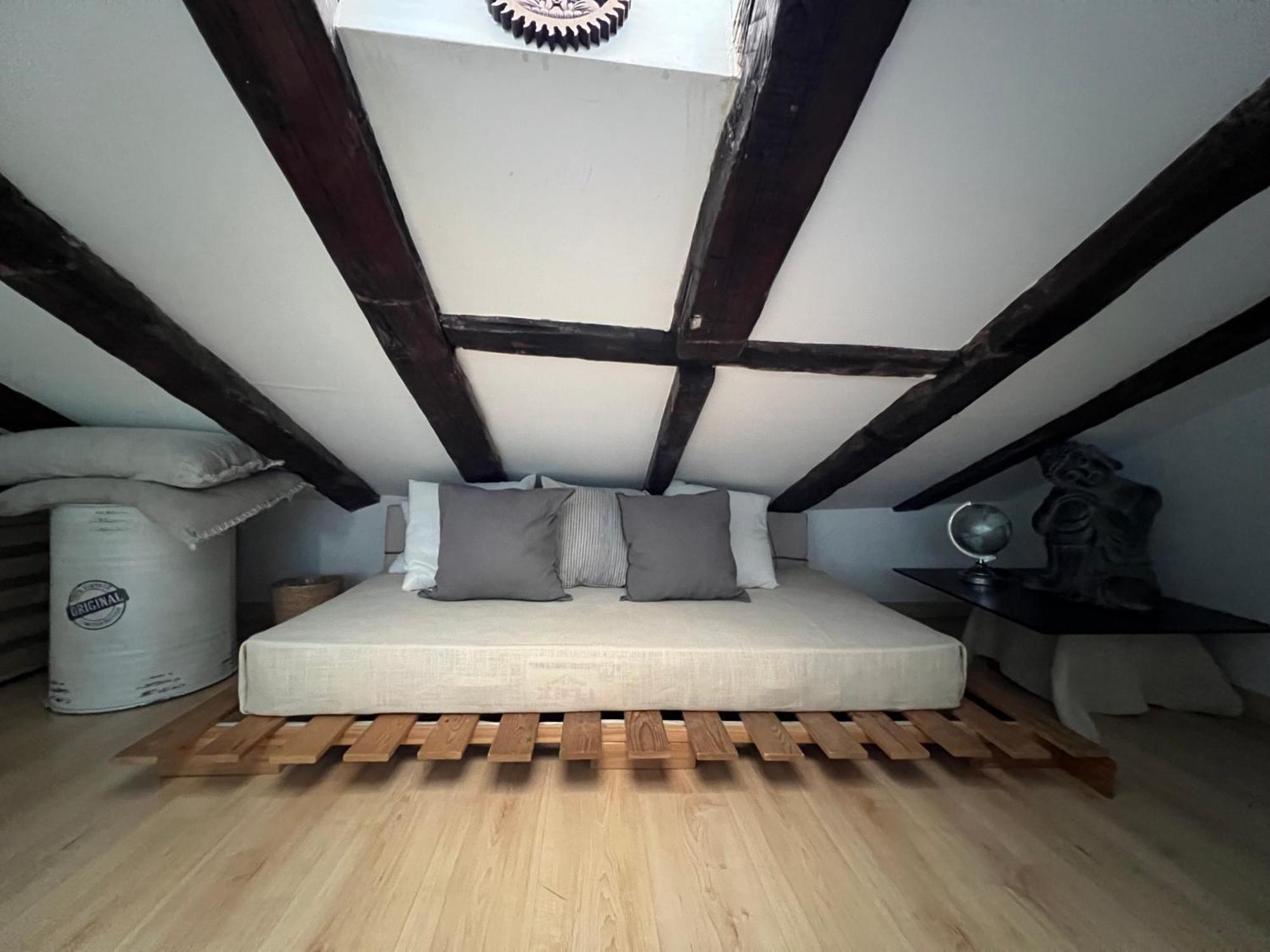 Apartment In Monumental Square Madrid Center Экстерьер фото