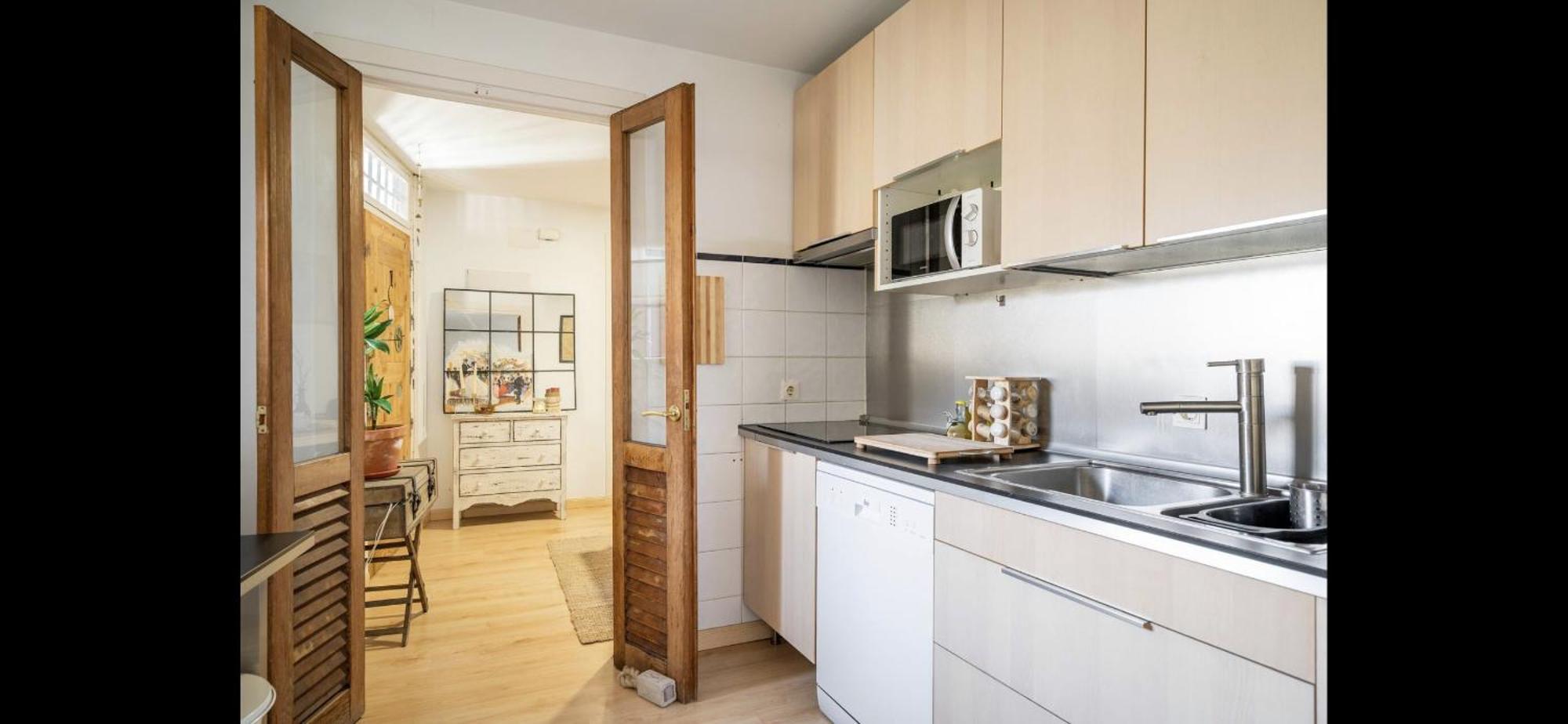Apartment In Monumental Square Madrid Center Номер фото